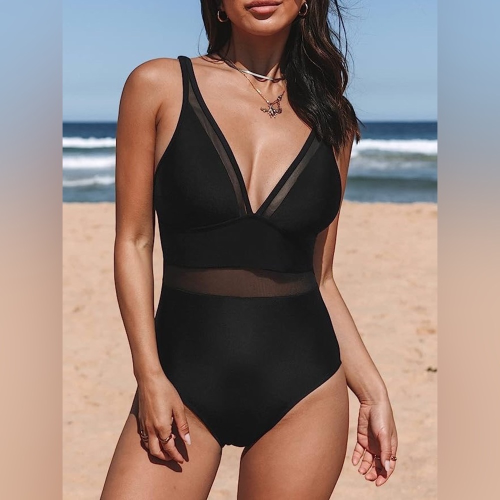 CUPSHE Black One Piece Swimsuit
